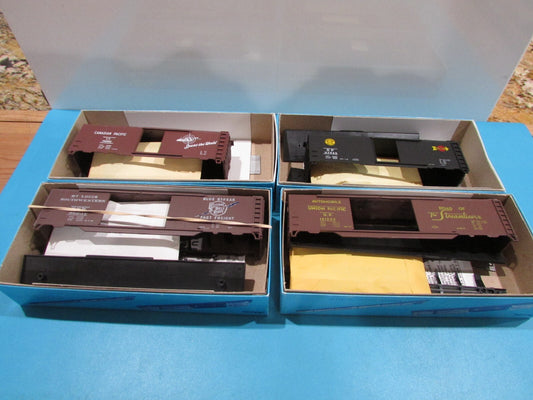 HO Scale Athearn (4Cars) Assorted Freight Box Cars Lot#1582