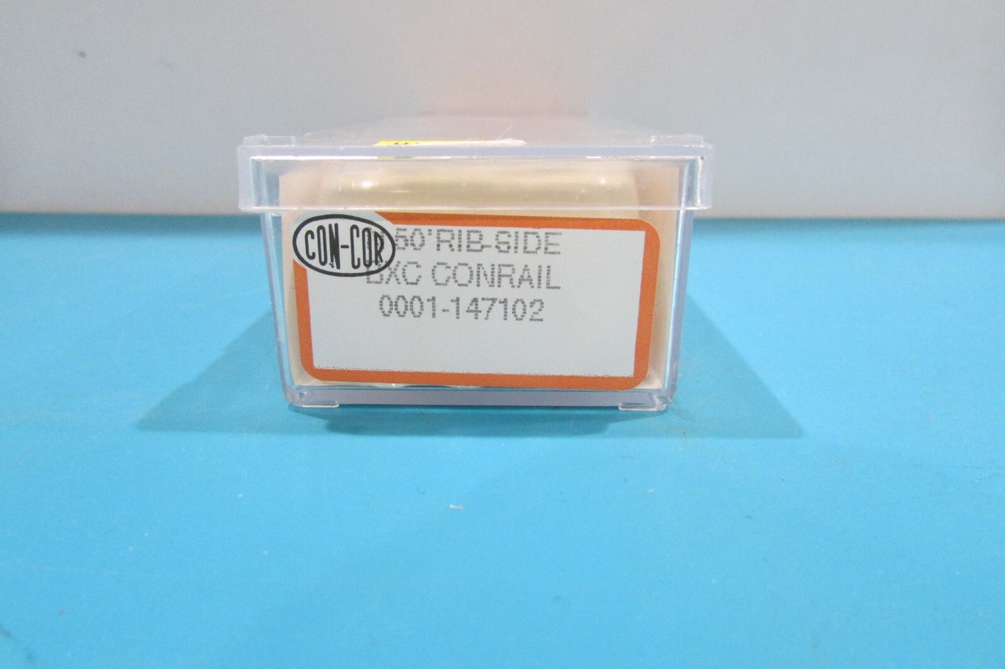 N Scale Con-Cor 0001-147102 50' Rib-Side Box Car CONRAIL