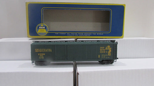 HO Scale Vintage AHM Susquehana Box Car Lot#0245