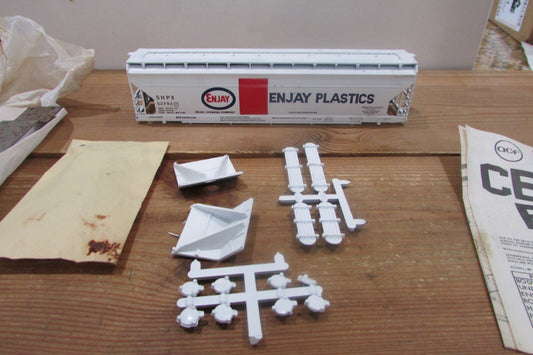 HO Scale Athearn 55ft Center Flow Hopper Enjay Plastic  Lot#4723