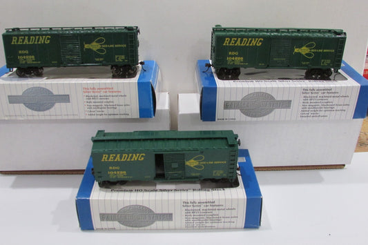 HO Scale Bachmann Silver Series (3) 17010 40' Box Car READING Lot#4050