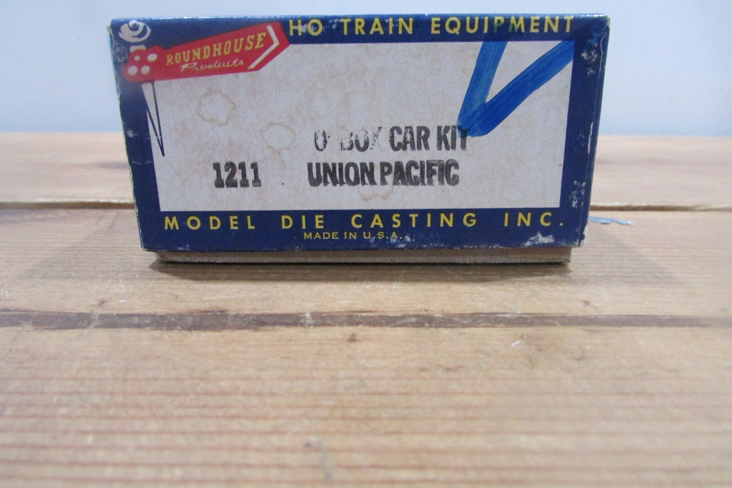 HO Scale RoundHouse 1211 50' Box Car Kit Union Pacific RH4356