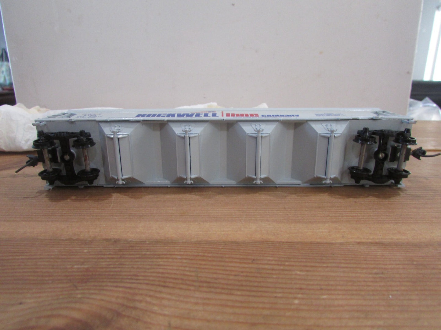 HO Scale Athearn 1300 ACF Center Flow Rockwell Lime #4143 RTR
