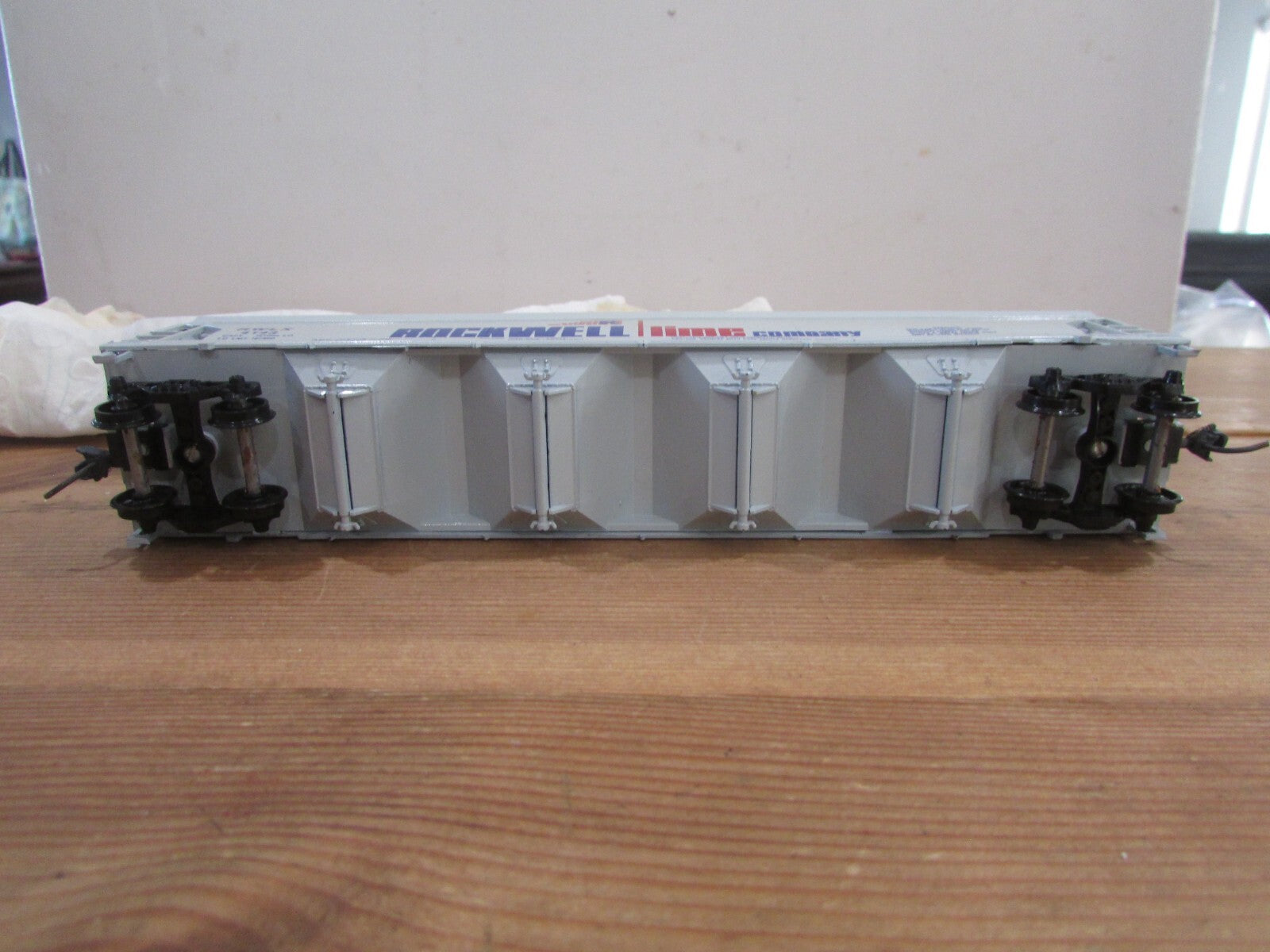 HO Scale Athearn 1300 ACF Center Flow Rockwell Lime #4143 RTR