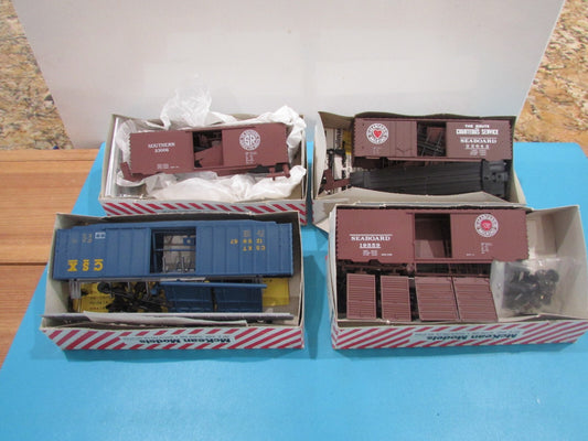 HO Scale McKean Models (4) Assorted Freight Cars Kits Lot#1972