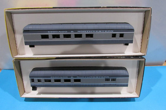 HO Scale Roundhouse (2)Harriman Style Chicago & Northwester Kits Lot#2630