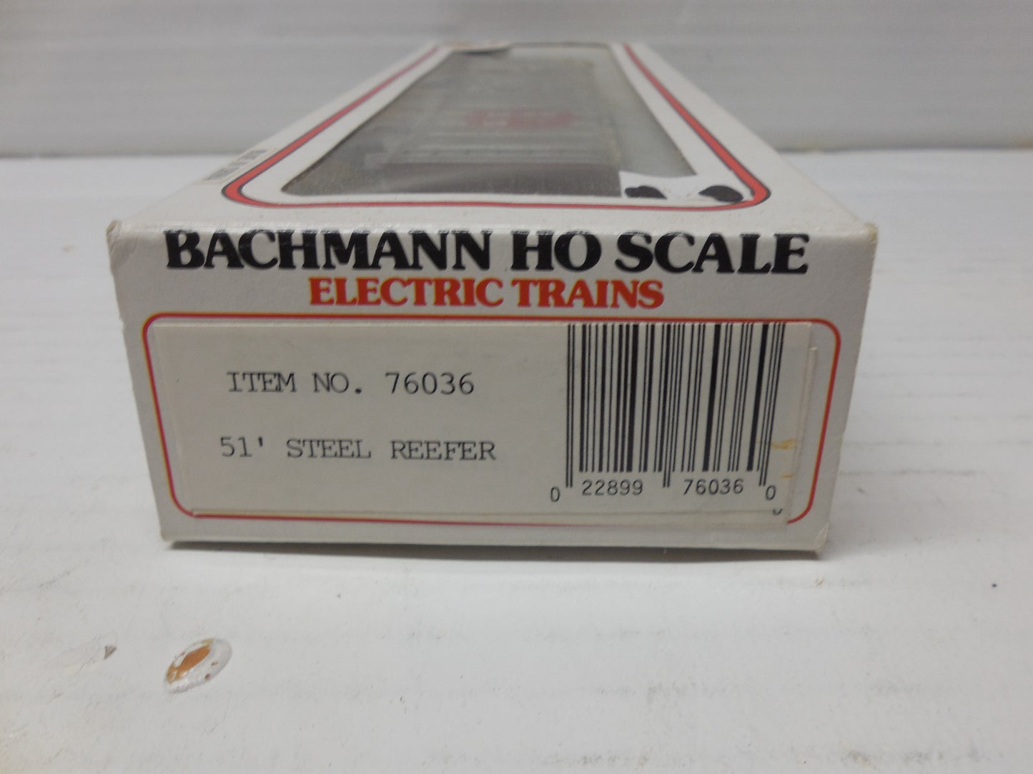 HO Scale Bachmann 76036 51' Steel Reefer '"Swift's Premium" Lot#0452