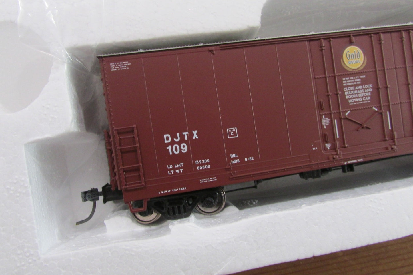 HO Scale Atlas 1784-2 Evans 53' Double Plug Door Box Car  ATL4932