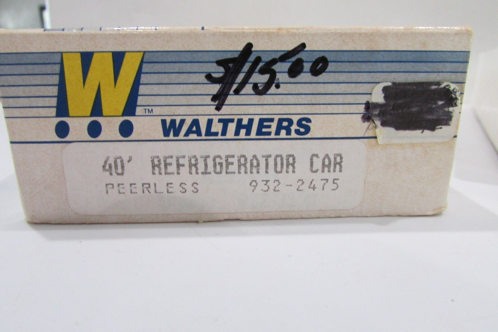 HO Scale Walthers 932-2475 40' Refrigerator Car Kit PEERLESS BEER