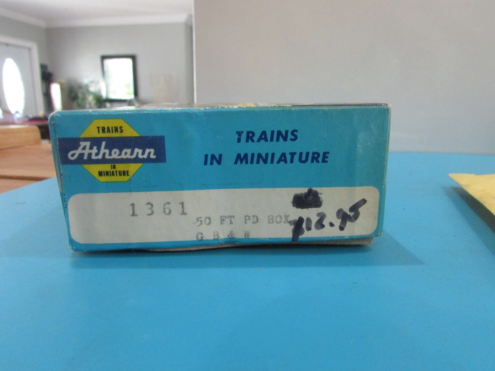 HO Scale Athearn 1361 50ft  Plug Door Box Car Green Bay & Western #2046 Lot#1459