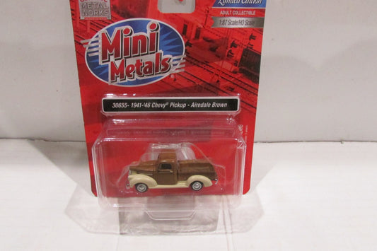 Ho Scale/1:87 Scale  Classic Metal Work 30655 1941 '46 Chevy Pickup
