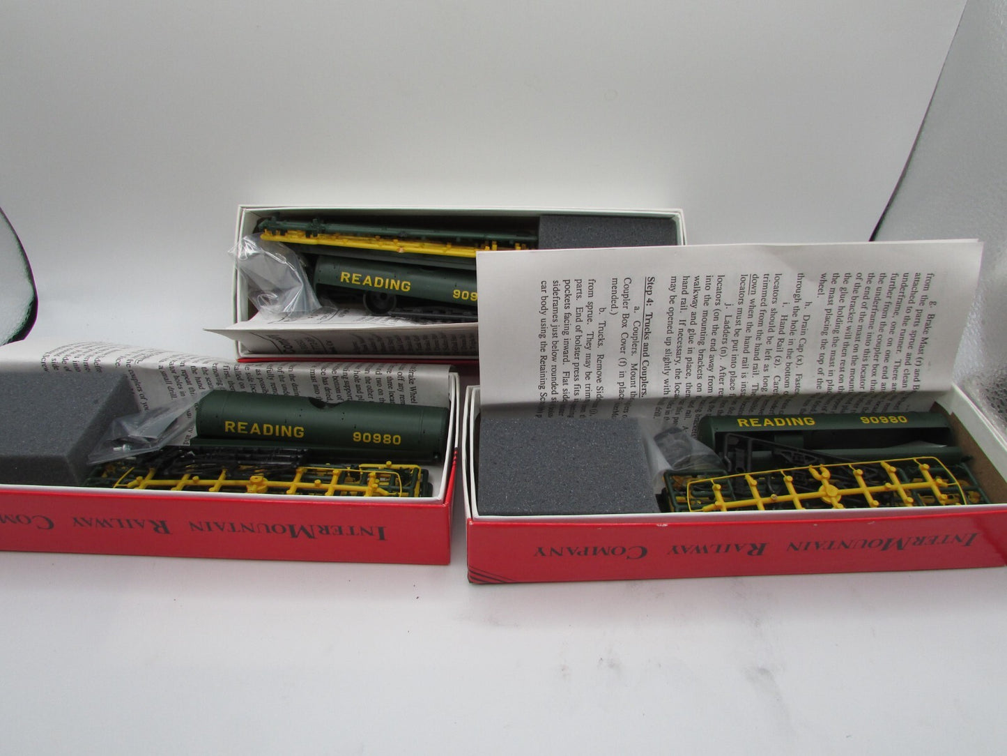 HO Scale InterMountain (3) 10,000 Gallon Tank Car Kits READING Lot#4817