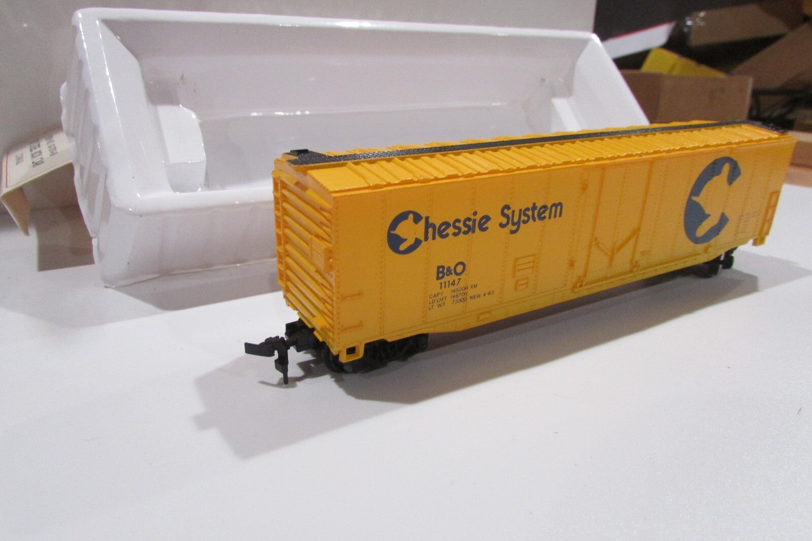 HO Scale Bachmann 51 Steel Box Car Chessie System B&O #11147 Lot#0378