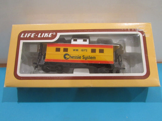 HO Scale Life-Like Chessie System Caboose #1872 Lot#1445