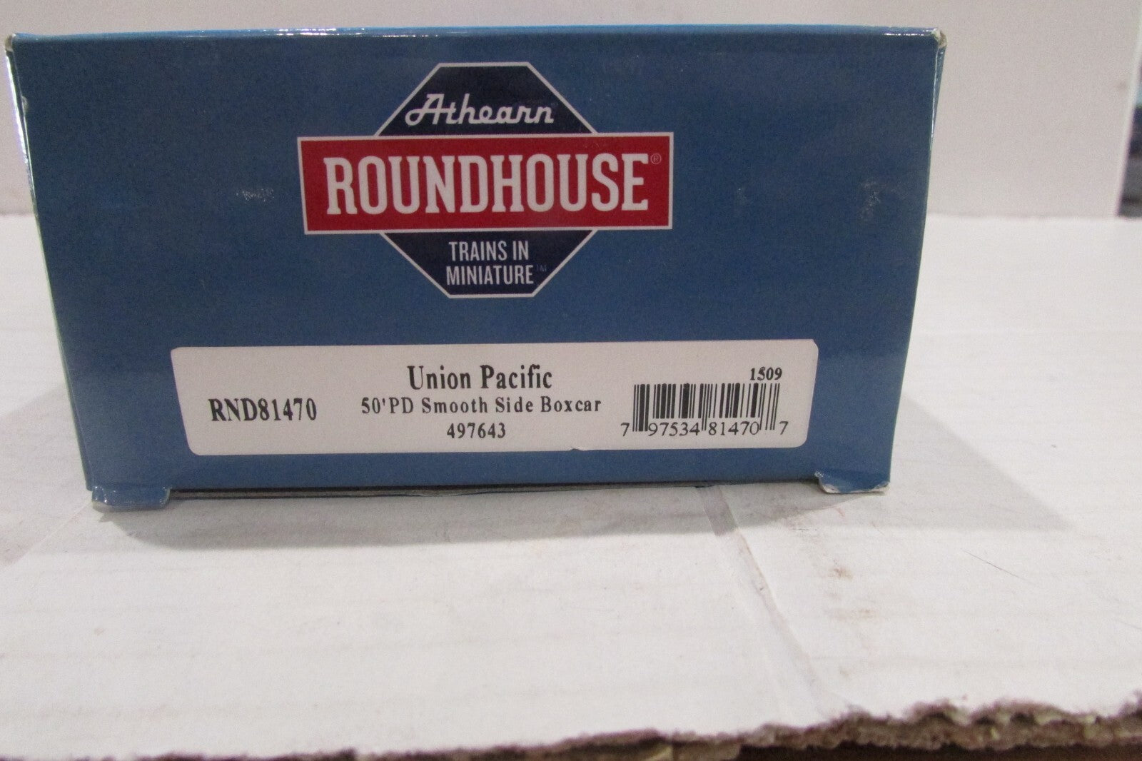 HO Scale Athearn/Roundhouse RND81470 Union Pacific 50' PD Smooth Side Box Car