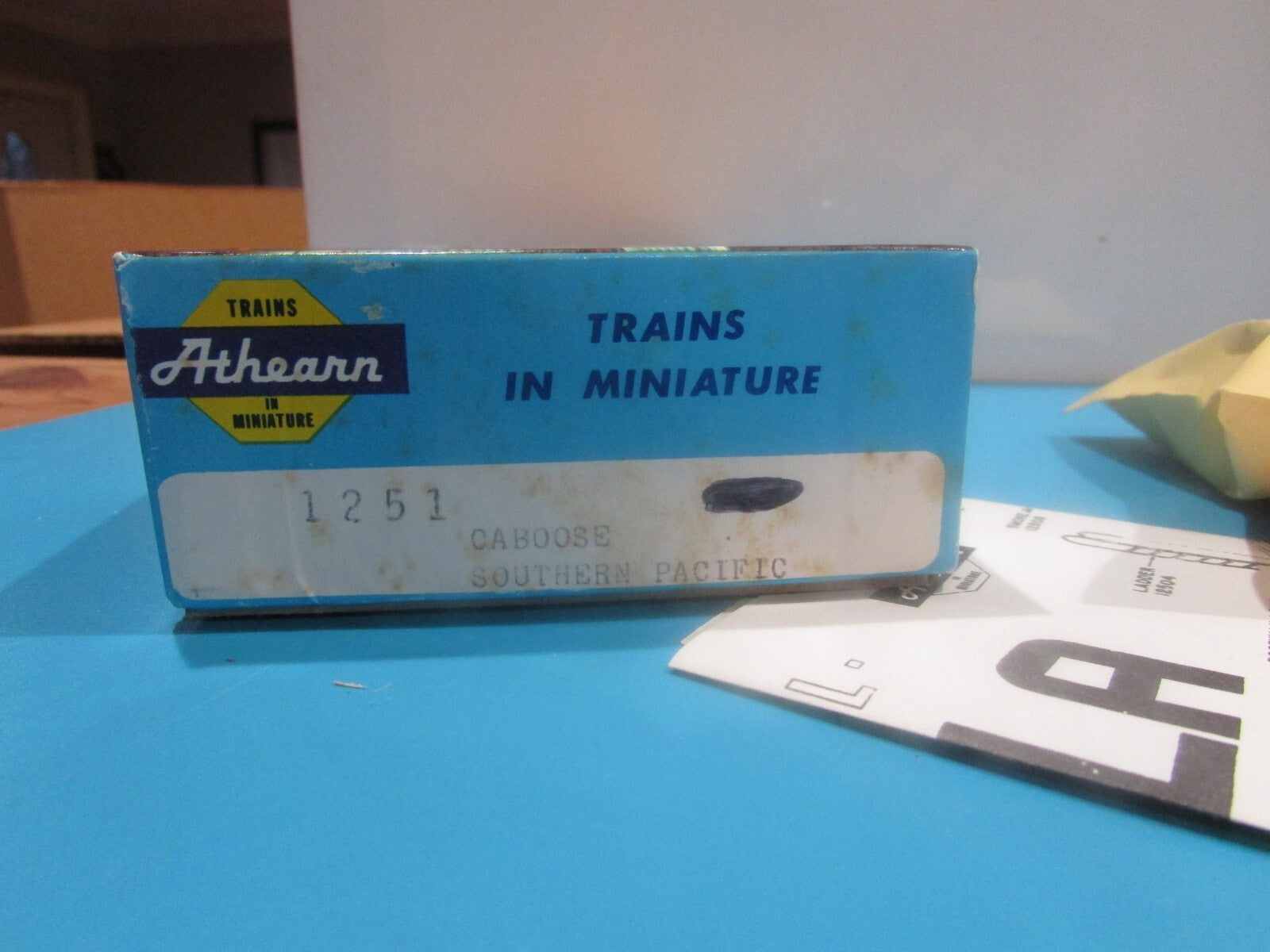 HO Scale Athearn 1251 Caboose Southern Pacific Car #1060