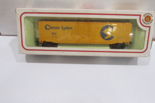 HO Scale Bachmann 43-1010-9 51' Box Car CHESSIE
