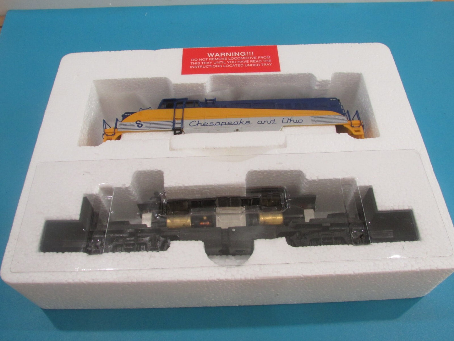 HO Scale Proto 2000 8692 BL2 Locomotive Chesapeake & Ohio #1845 Lot#2350