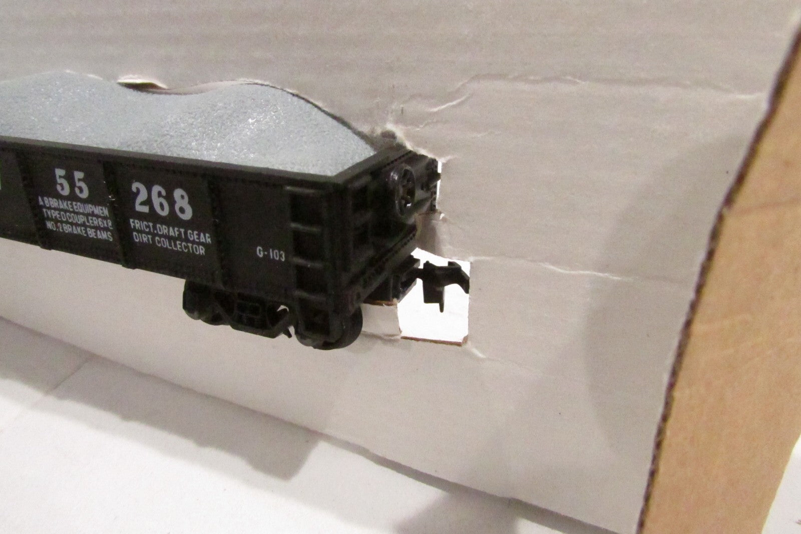 HO Scale AHM 5431J Gondola with Load Rio Grande D&GW #55268