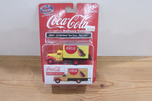 Ho Scale Classic Metal Works 30509 41/46 Chevy Box Truck Coca Cola