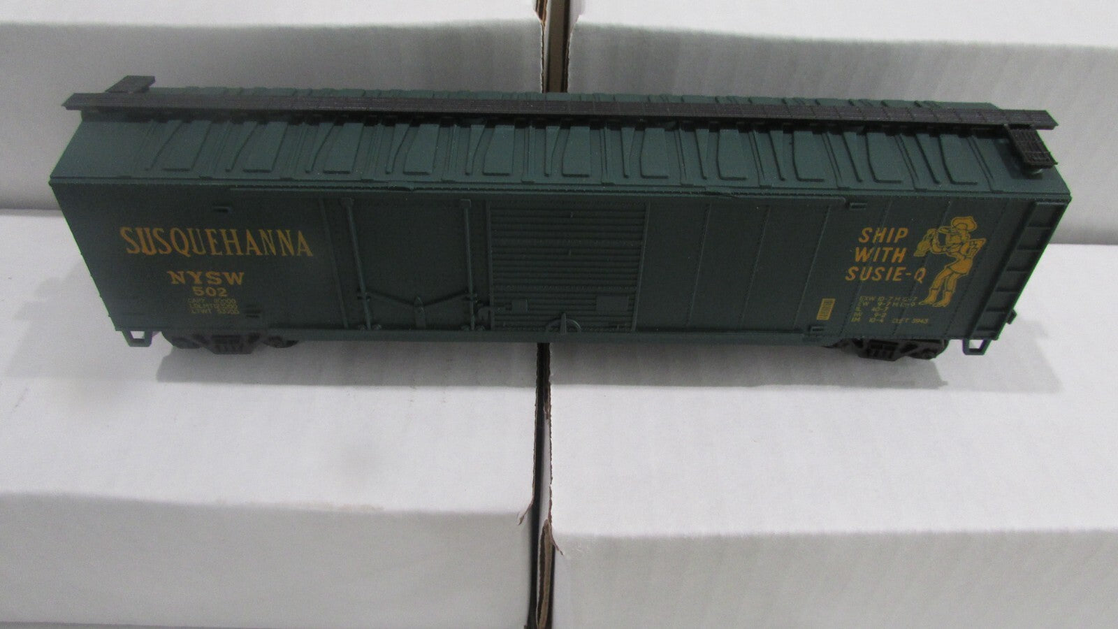 HO Scale Vintage AHM Susquehana Box Car Lot#0245