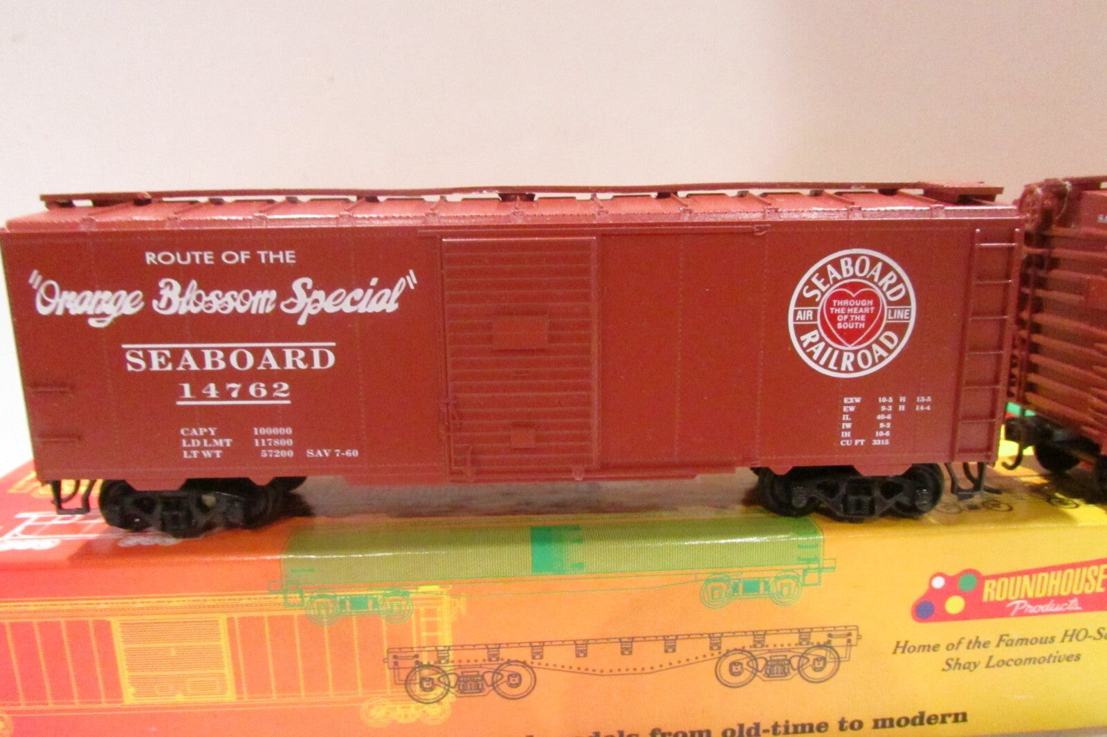 HO Scale RoundHouse (3) Assorted Freight Cars Seaboard R.T.R. Lot#3384