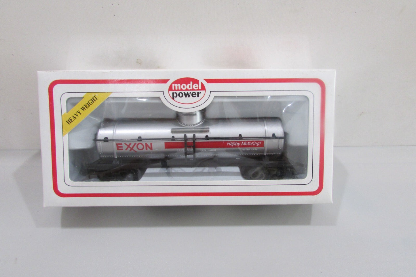 HO Scale Model Power 8105 Exxon 40' Chemical Tank Car