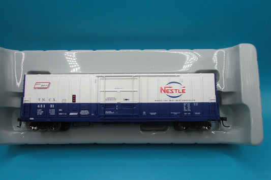 HO Scale Athearn G4338 50' P.C&F. Box Car Ext Post 10'-6' Plug Door  Lot#4418