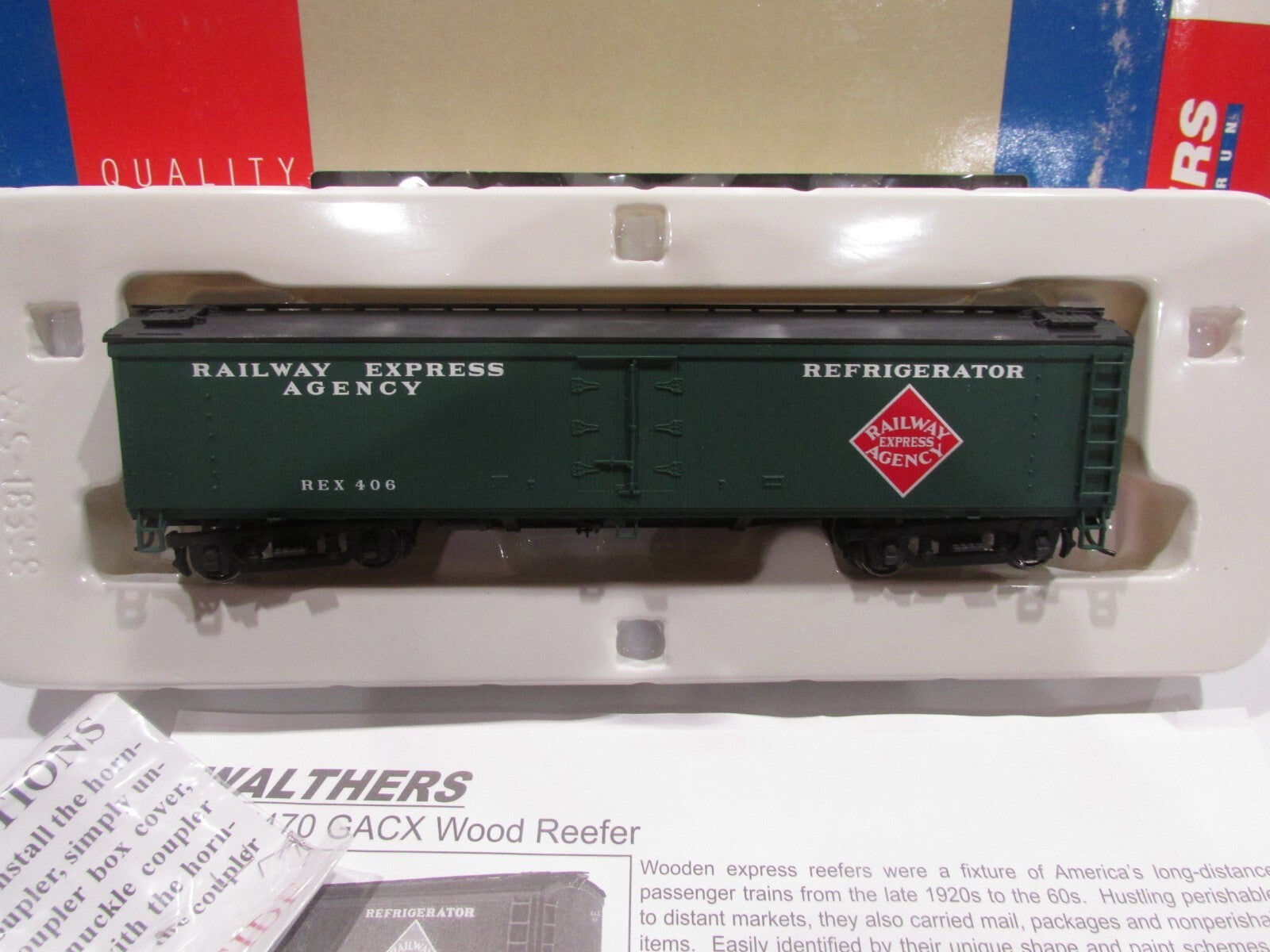 HO Scale Walthers 932-25471 GACX Wood Reefer w/Bolted Pedestal Truck Lot#0614
