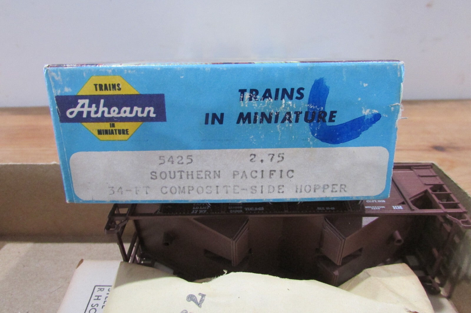 HO Scale Athearn 5425 Southern Pacific 34ft Hopper Car Kit Lot#3814
