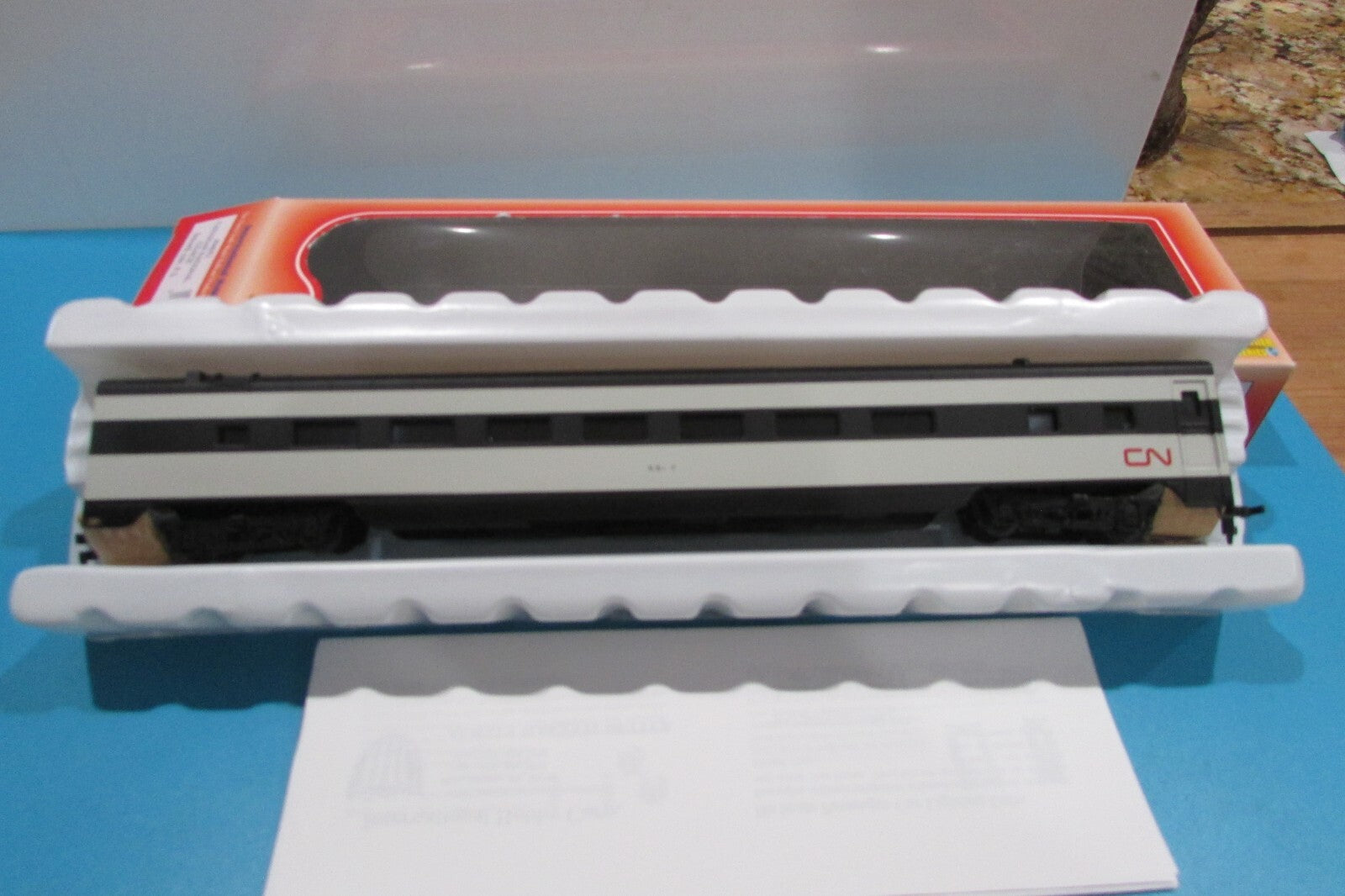 HO Scale IHC 48051 Canadian National Smooth Side Coach #5517 Lot#2472