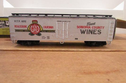 HO Scale AHM5296J  Private Owner Reefer J,S Wines