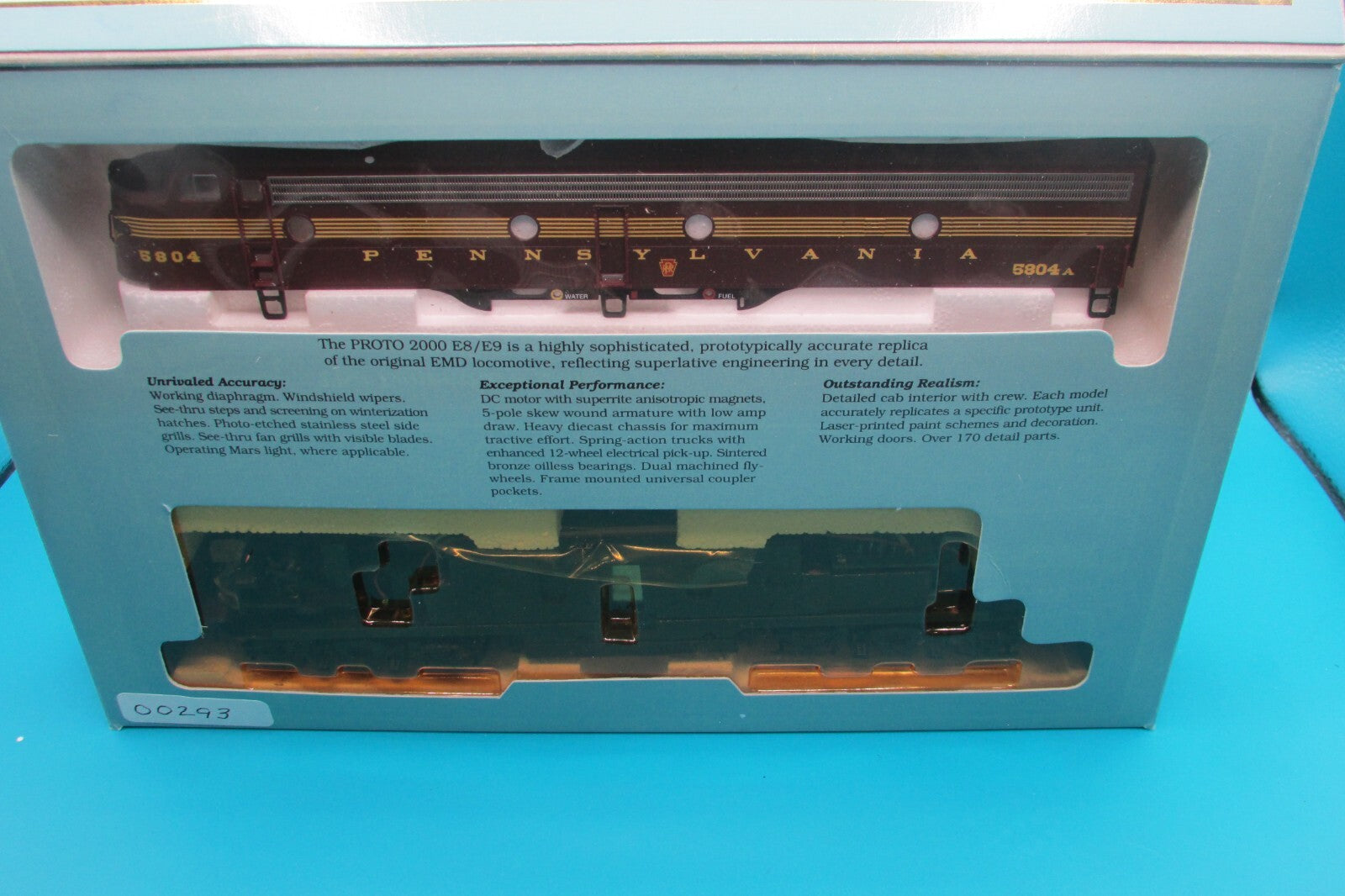 HO Scale Proto 2000 8116 E8/9 Locomotive Pennsylvania #5804A Lot#4479