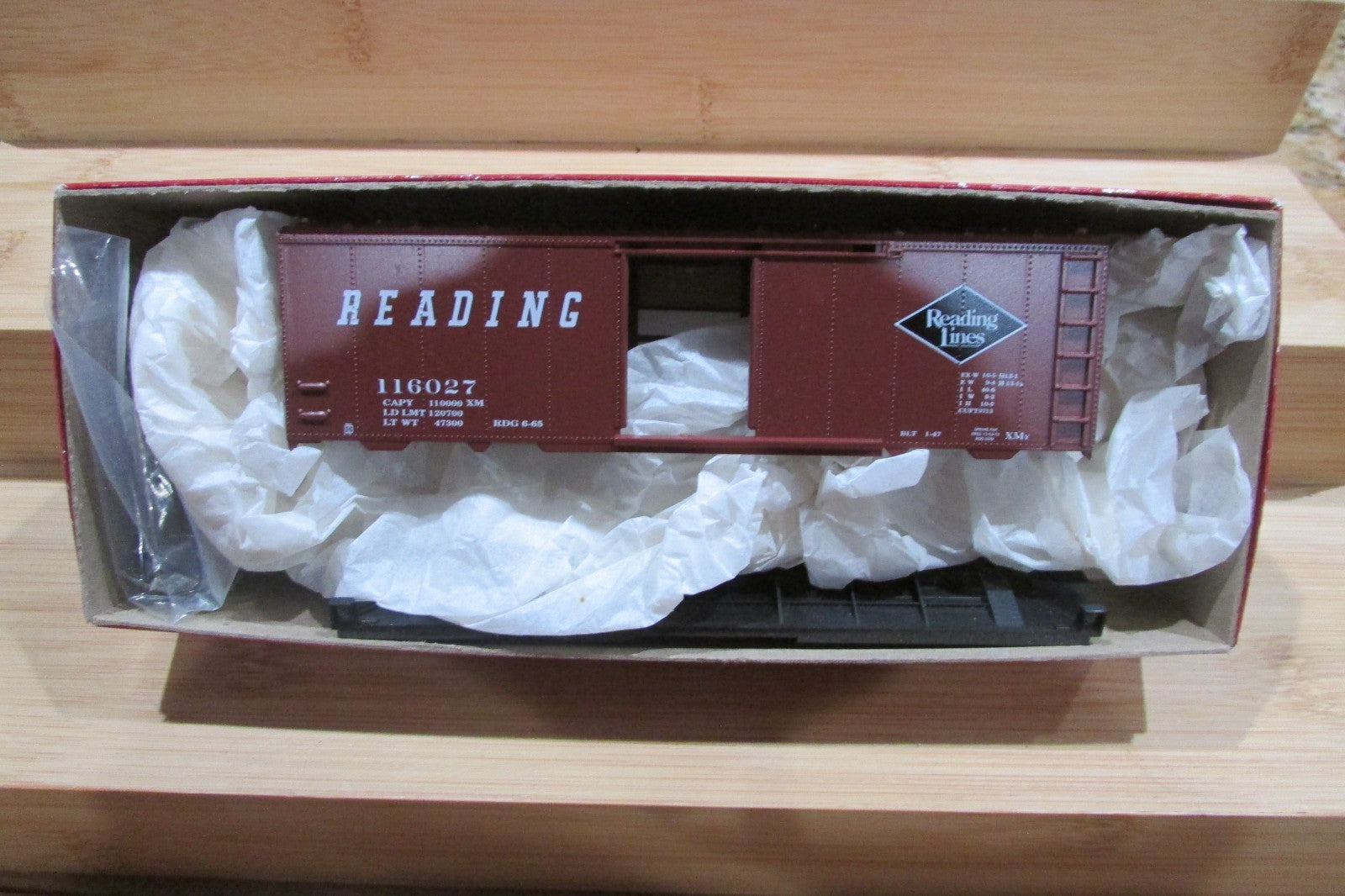 HO Scale Branchline Trains 12001 40' Box Car Kit Reading  Lot#5097