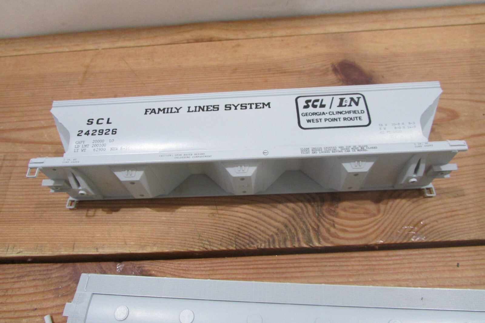 HO Scale Front Range Products ACF 3Bay Grain Car Family Lines System Lot#4740