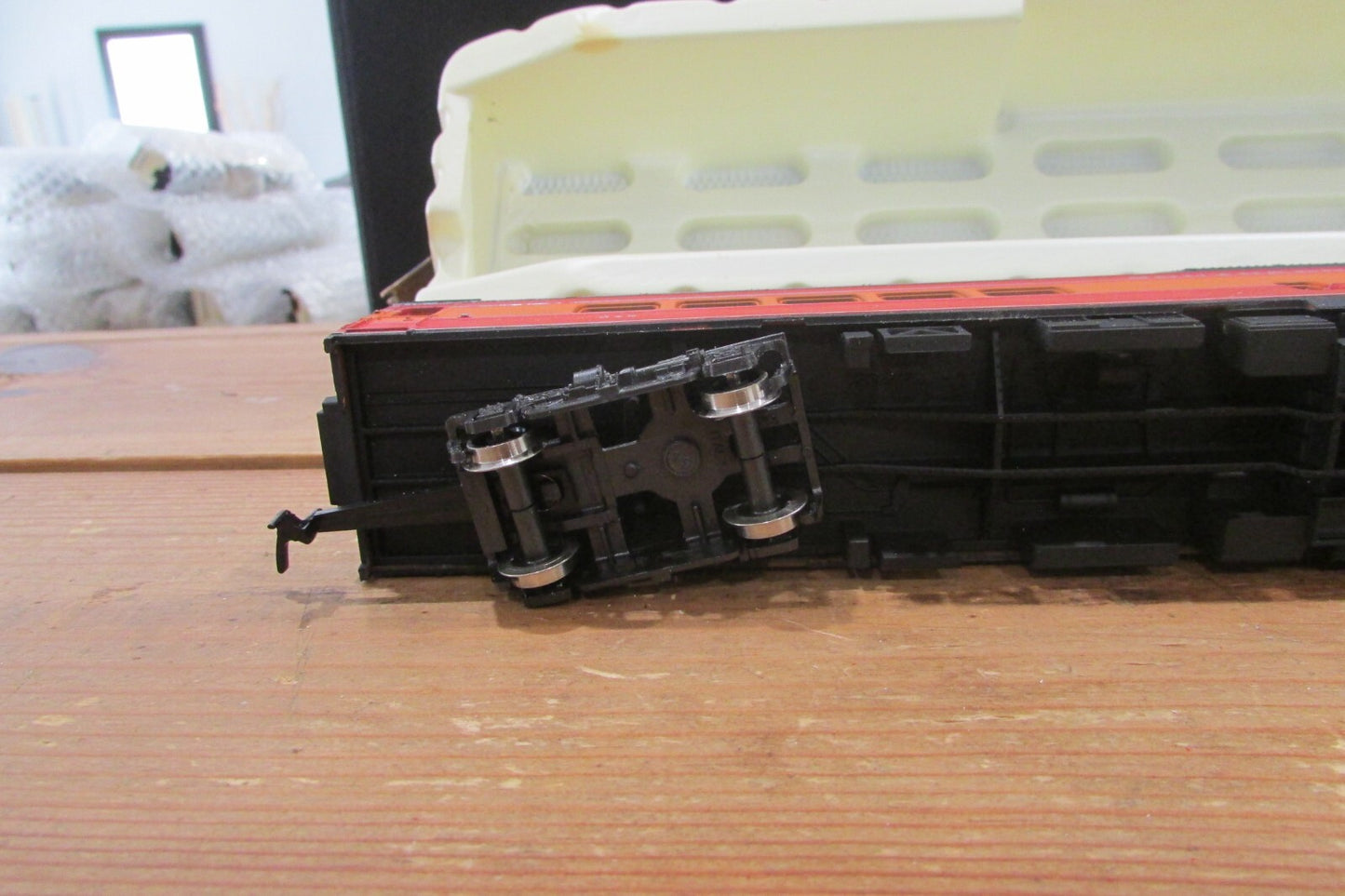 HO Scale AHM 49663 Southern Pacific 85ft Vista Dome Coach #345 Lot#4852