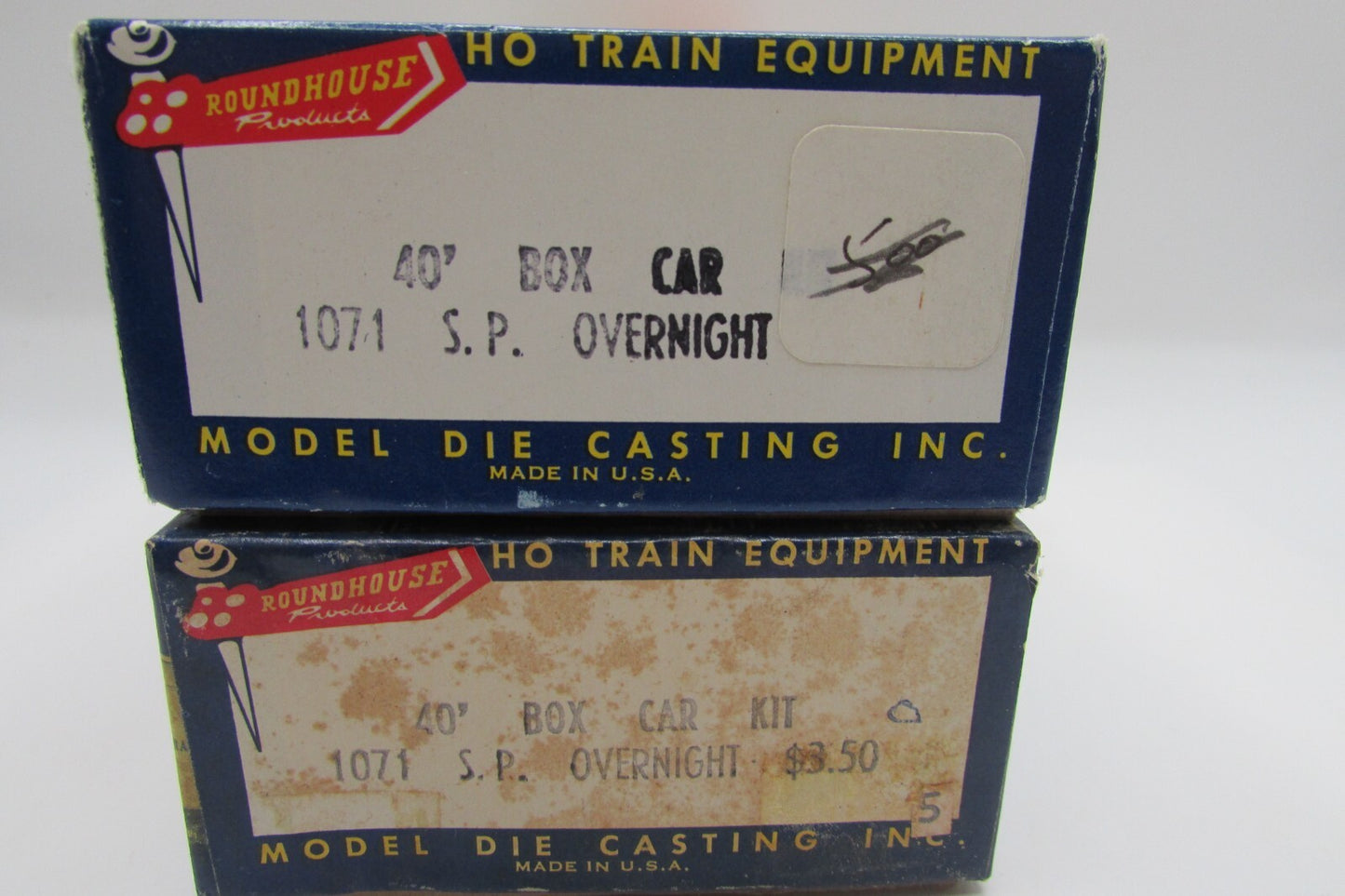 HO Scale RoundHouse (2) Southern Pacific Overnight 40' Boxcars Kits Lot#4785