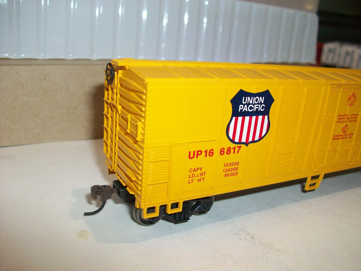 HO Scale Bachmann 17901 50' Steel Reefer Car "Union Pacific" Lot#0461