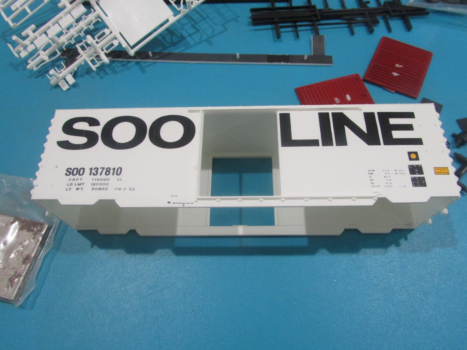 HO Scale McKean (2)Soo Lines Freight Cars Kits Lot#1844