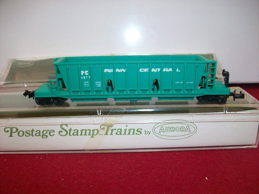 N Scale Aurora 4843 Longitudinal Hopper "Penn Central"
