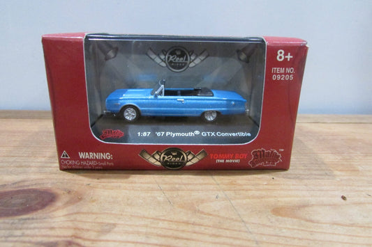 Ho Scale 1:87 Malibu 09205 67' Plymouth GTX Convertible Tommy Boy(The Movie)