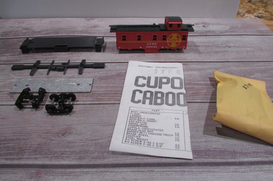 HO Scale Athearn 1269 ATSF Santa Fe Caboose #999023 Kit