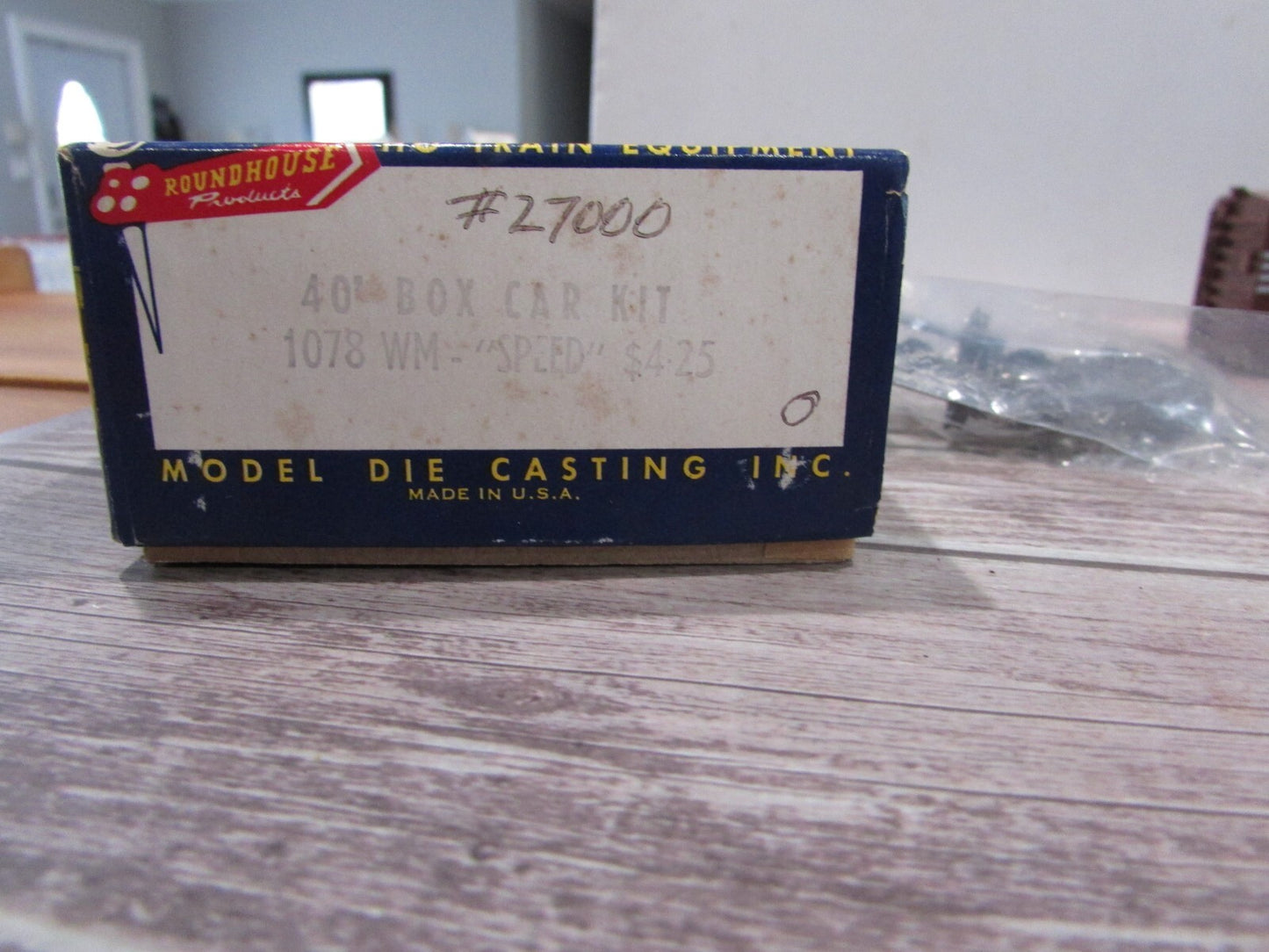 HO Scale RoundHouse 1078 40' Box Car Kit Western Maryland #27000 RH4305