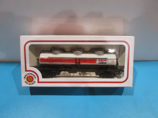HO Scale Bachmann 3192 3 Dome Exxon Tank Car