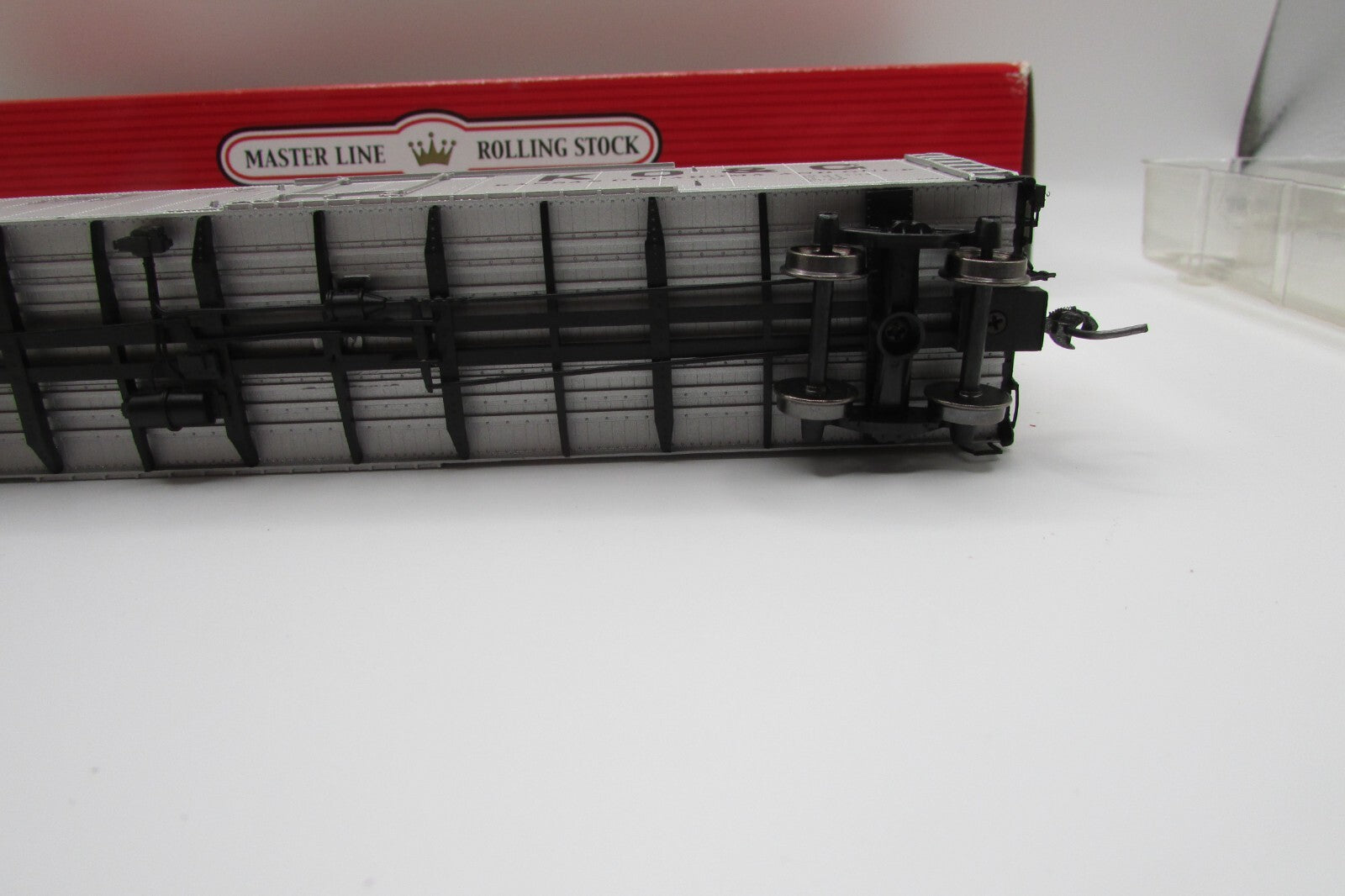 HO Scale Atlas 20-002-975 50' Plug Door Box Car  A4669