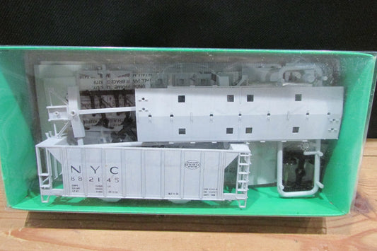 Ho Scale Bowser 56104 ACF 70Ton 2Bay Covered Hopper Kit NYC