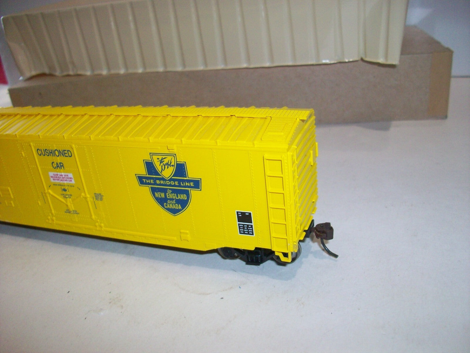 HO Scale Bachmann 18029 50' Plug-Door BoxCAR "Delaware & Hudson"