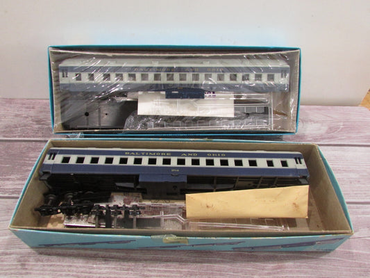 HO Scale Athearn (2) Assorted Passenger Cars Kit Baltimore & Ohio Lot#3300