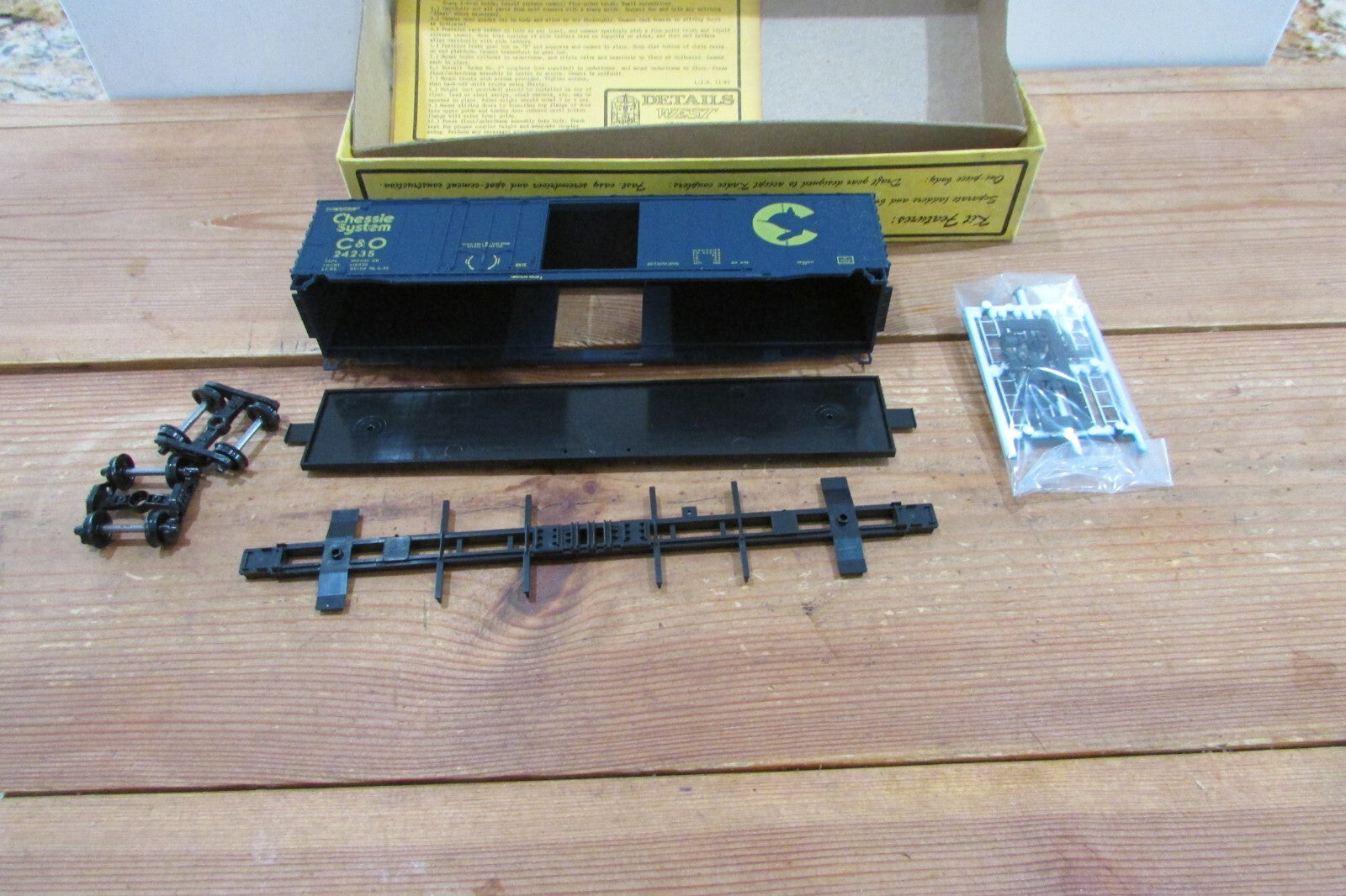 HO Scale Derails West Models Chessie System C&O #24235 Car Kit   Lot#4719