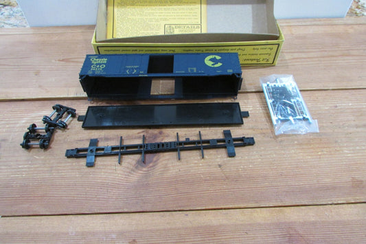 HO Scale Derails West Models Chessie System C&O #24235 Car Kit   Lot#4719